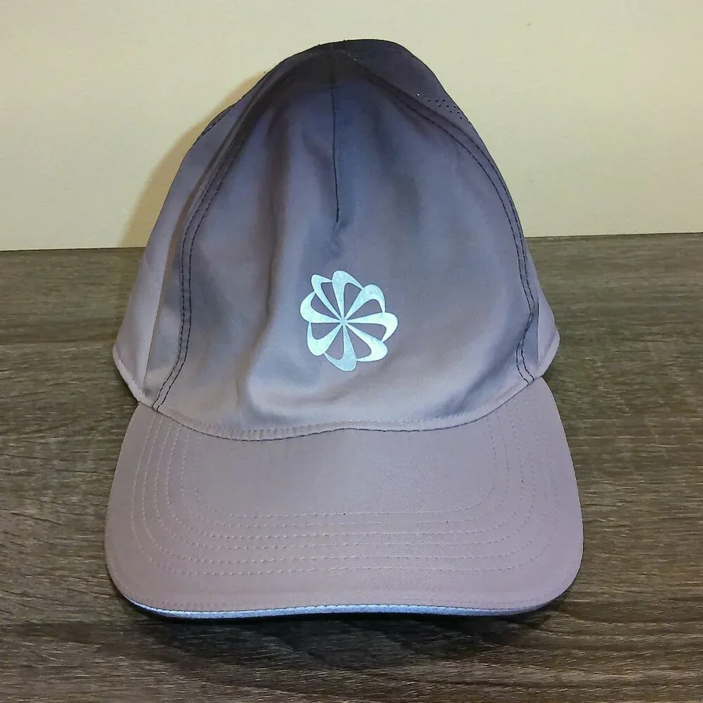 Nike Featherlight Dri-FIT Running Hat 'Move to Zero' Gray Black Reflective Logo - Picture 1 of 7
